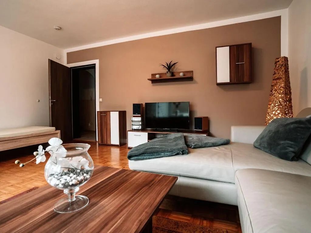 Nice Apartment In Lappersdorf Lappersdorf